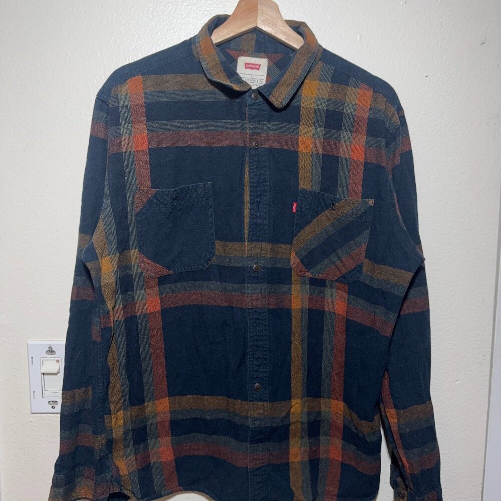 Levi’s Men’s Plaid Flannel Shirt – Size L